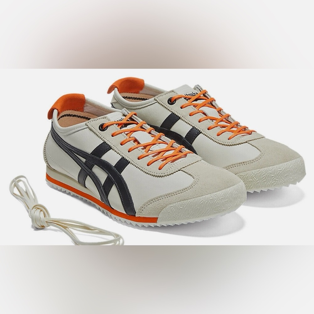NEW Onitsuka Tiger Mexico 66 SD, EU 37.5, women’s 6 1/2 USA, cream/black/orange.